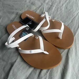 NEW! With tags - White Volcom Strappy Sandals  - Size 9